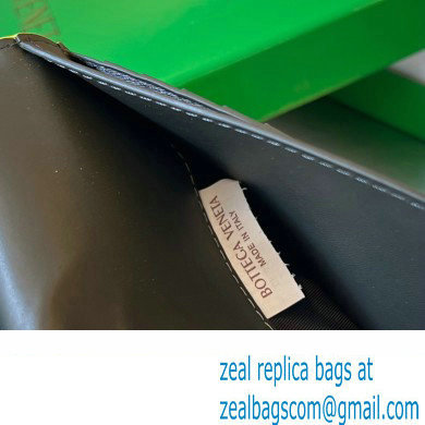 Bottega Veneta Intrecciato leather Long Wallet 676593 Kiwi Green