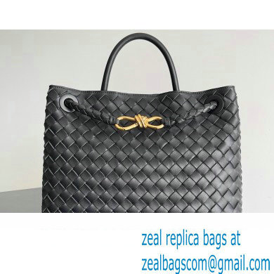 Bottega Veneta Intrecciato leather Medium Andiamo top handle Bag Black