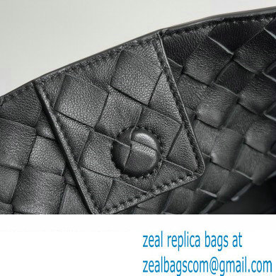 Bottega Veneta Intrecciato leather Medium Andiamo top handle Bag Black