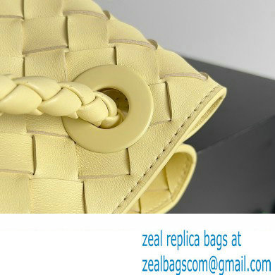 Bottega Veneta Intrecciato leather Medium Andiamo top handle Bag Yellow - Click Image to Close