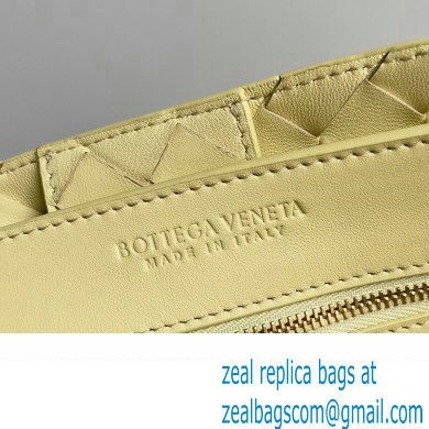 Bottega Veneta Intrecciato leather Medium Andiamo top handle Bag Yellow - Click Image to Close