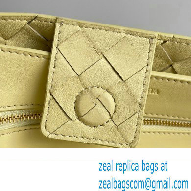 Bottega Veneta Intrecciato leather Medium Andiamo top handle Bag Yellow - Click Image to Close