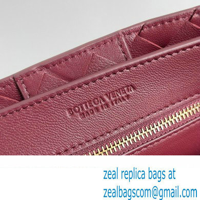 Bottega Veneta Intrecciato leather Small Andiamo top handle Bag Burgundy - Click Image to Close