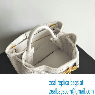 Bottega Veneta Intrecciato leather Small Andiamo top handle Bag White - Click Image to Close