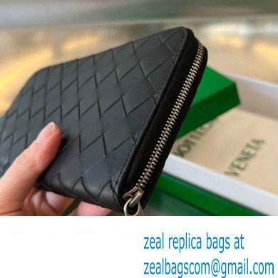 Bottega Veneta Intrecciato leather Zip Around Wallet 593217 Black/Green