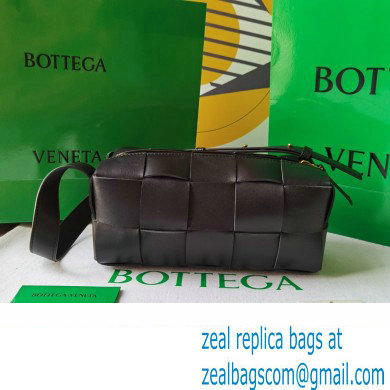 Bottega Veneta Intreccio leather Small Brick Cassette shoulder bag 729166 Black