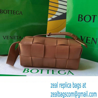 Bottega Veneta Intreccio leather Small Brick Cassette shoulder bag 729166 Brown