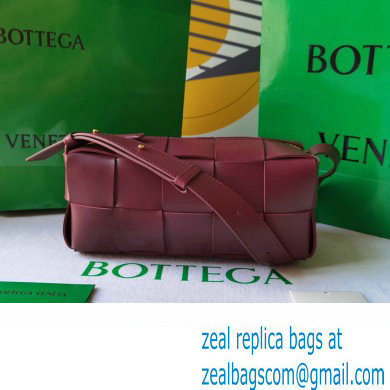 Bottega Veneta Intreccio leather Small Brick Cassette shoulder bag 729166 Burgundy - Click Image to Close