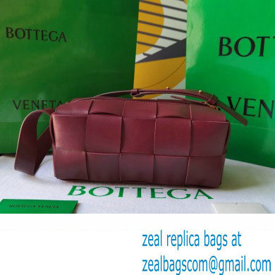 Bottega Veneta Intreccio leather Small Brick Cassette shoulder bag 729166 Burgundy