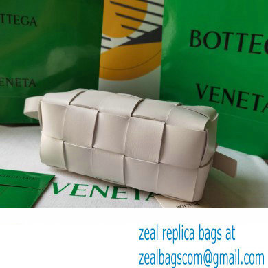 Bottega Veneta Intreccio leather Small Brick Cassette shoulder bag 729166 White