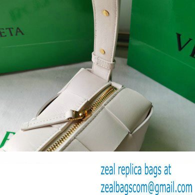 Bottega Veneta Intreccio leather Small Brick Cassette shoulder bag 729166 White