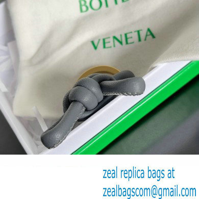 Bottega Veneta Knot Leather key ring 10