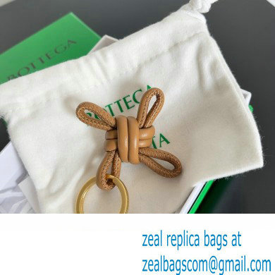 Bottega Veneta Knot Leather key ring 14