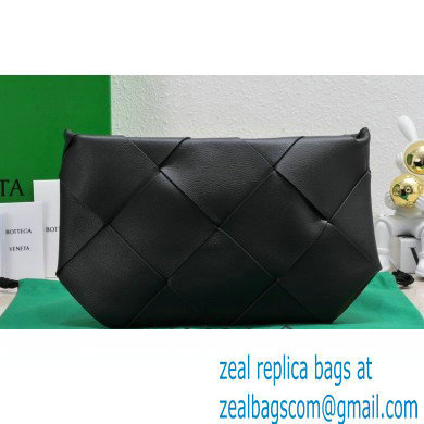 Bottega Veneta Maxi Intrecciato Padded Pouch Clutch Bag Black
