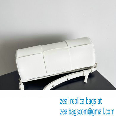 Bottega Veneta Medium Canette Intreccio leather cross-body Bag with adjustable strap White - Click Image to Close