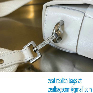 Bottega Veneta Medium Cassette Intreccio leather cross-body Bag White With Versatile Strap 741777