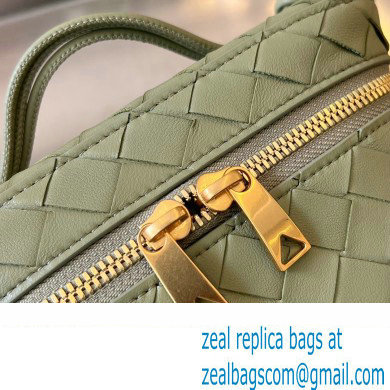 Bottega Veneta Mini Intrecciato leather vanity case Bag with cross-body strap 743551 Light Green