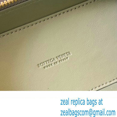 Bottega Veneta Mini Intrecciato leather vanity case Bag with cross-body strap 743551 Light Green