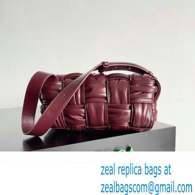 Bottega Veneta Small Brick Cassette in Foulard Intreccio Leather shoulder bag Burgundy