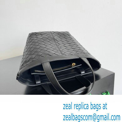 Bottega Veneta Small Flip Flap Intrecciato leather tote Bag Black