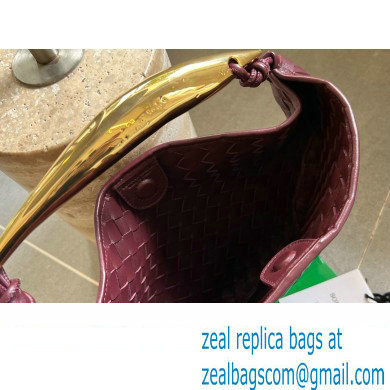 Bottega Veneta Small intrecciato leather Sardine bag with metallic top handle 716082 Burgundy