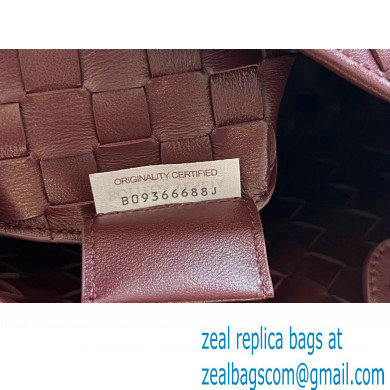 Bottega Veneta Small intrecciato leather Sardine bag with metallic top handle 716082 Burgundy
