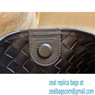 Bottega Veneta Small intrecciato leather Sardine bag with metallic top handle 716082 Coffee