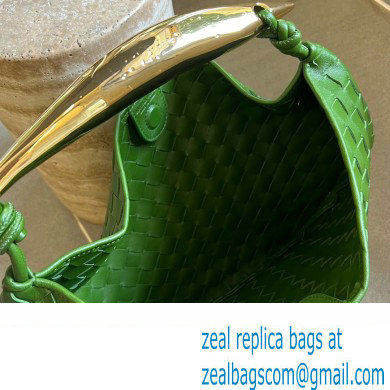 Bottega Veneta Small intrecciato leather Sardine bag with metallic top handle 716082 Green