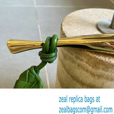Bottega Veneta Small intrecciato leather Sardine bag with metallic top handle 716082 Green - Click Image to Close