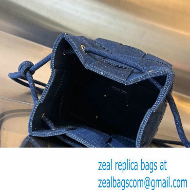 Bottega Veneta denim Small Cassette Cross-Body Bucket bag 743789