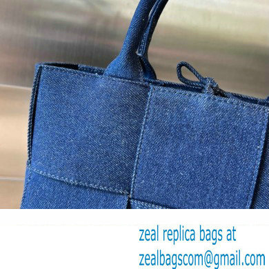 Bottega Veneta denim intreccio Mini Arco Tote bag 714613