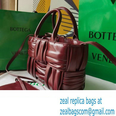 Bottega Veneta foulard Intreccio leather Mini Arco Tote bag with detachable strap Burgundy - Click Image to Close