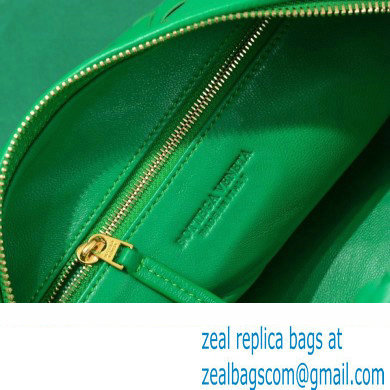 Bottega Veneta intrecciato leather teen jodie shoulder bag bamboo green
