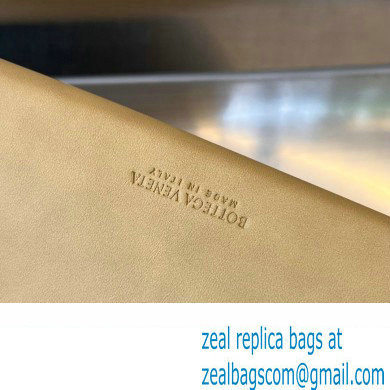 Bottega Veneta paper-like leather The Medium Brown shopping bag 741557 - Click Image to Close