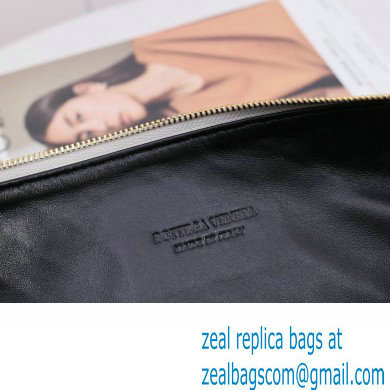 Bottega Veneta turn Small intrecciato leather pouch with adjustable strap bag silver 2022