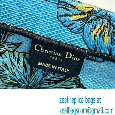 Dior Medium Book Tote Bag in Multicolor Toile de Jouy Voyage Embroidery Blue - Click Image to Close