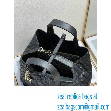 Dior medium Toujours Bag in Black Macrocannage Calfskin 2023 - Click Image to Close