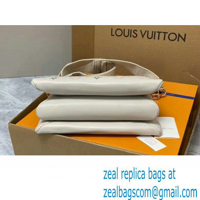 LOUIS VUITTON Coussin PM BAG M22954 2023