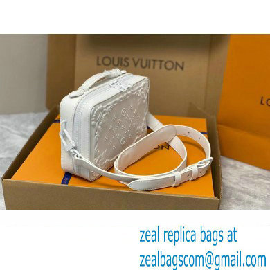 LOUIS VUITTON Handle Soft Trunk M21833 white 2023 - Click Image to Close