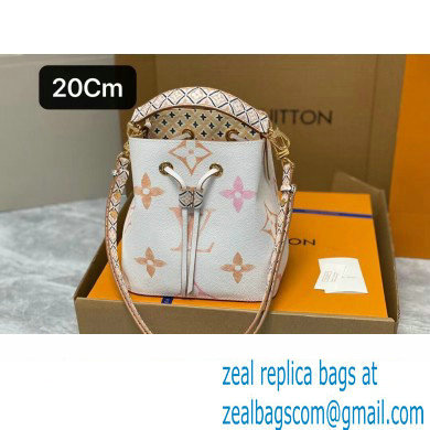 LV By The Pool Neonoe BB BAG M22985 BEIGE 2023