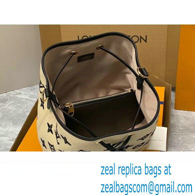 LV By The Pool Neonoe BB BAG M23080 BEIGE NOIR 2023