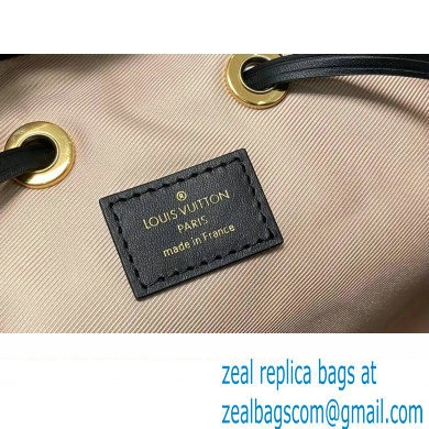 LV By The Pool Neonoe BB BAG M23080 BEIGE NOIR 2023