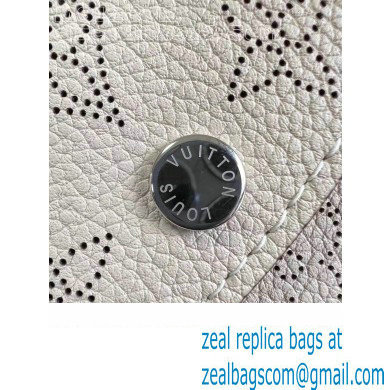 Louis Vuitton Mahina perforated calf leather Card Holder Recto Verso M81287 White 2023 - Click Image to Close