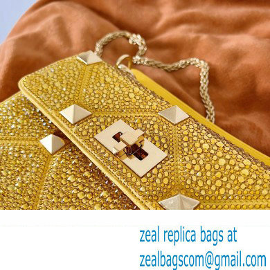 VALENTINO MEDIUM ROMAN STUD THE SHOULDER BAG WITH CHAIN AND SPARKLING EMBROIDERY yellow 2022