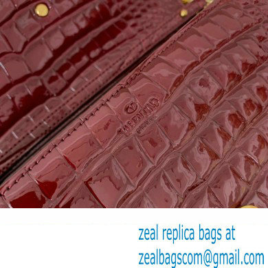 Valentino Loco Shoulder Bag In Croco Pattern Burgundy 2023 - Click Image to Close