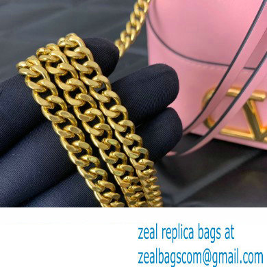 Valentino Mini Bucket Bag In Nappa With Vlogo Signature Chain Pink 2023 - Click Image to Close