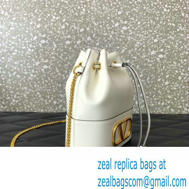 Valentino Mini Bucket Bag In Nappa With Vlogo Signature Chain White 2023