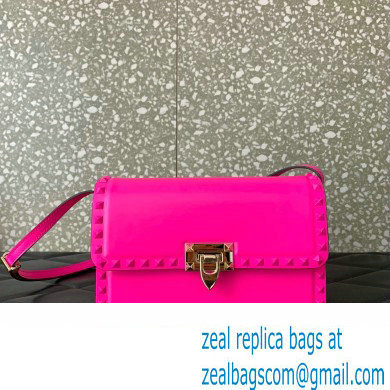 Valentino Rockstud23 Shoulder Bag In Smooth Calfskin 0240 Fuchsia 2023