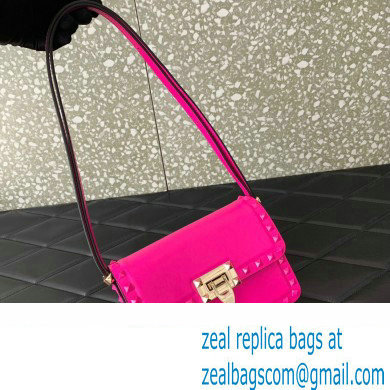 Valentino Rockstud23 Small Shoulder Bag In Smooth Calfskin 0242 Fuchsia 2023 - Click Image to Close