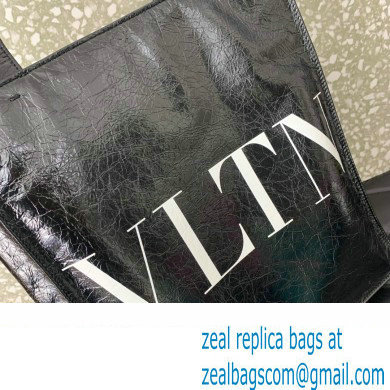 Valentino VLTN Tote bag in Crinkled Leather 0047 Black 2023 - Click Image to Close